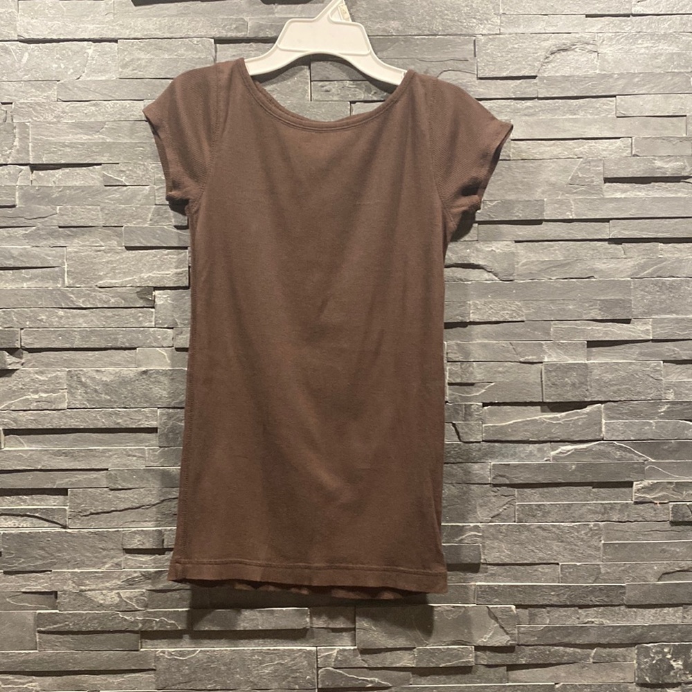 Gap T Shirt